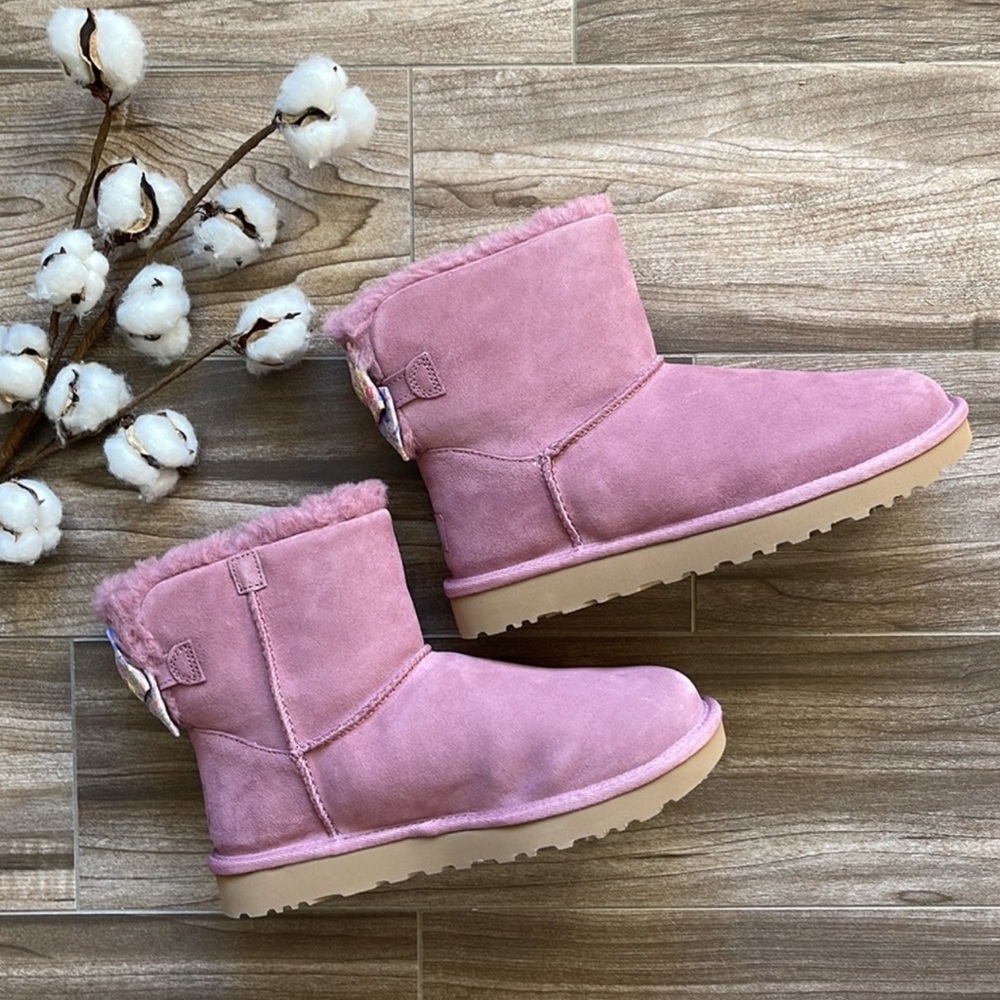 🌿UGG🌿MINI BAILEY BOW SPLATTER BOOTS - Picture 14 of 16